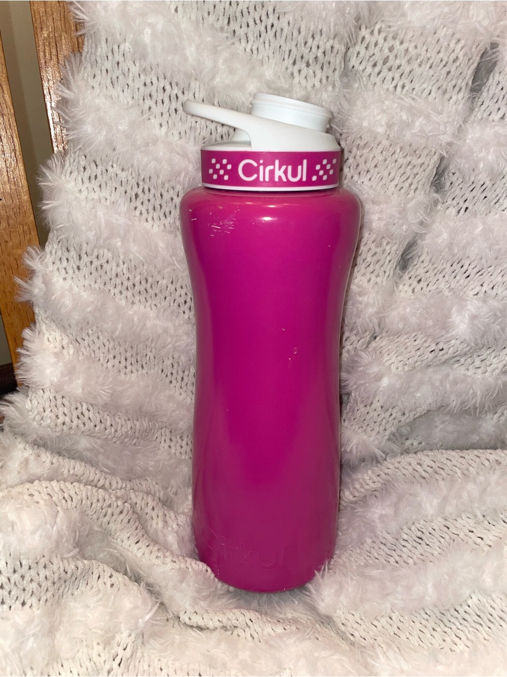 Cirkul Hot Pink Hydration Bottle